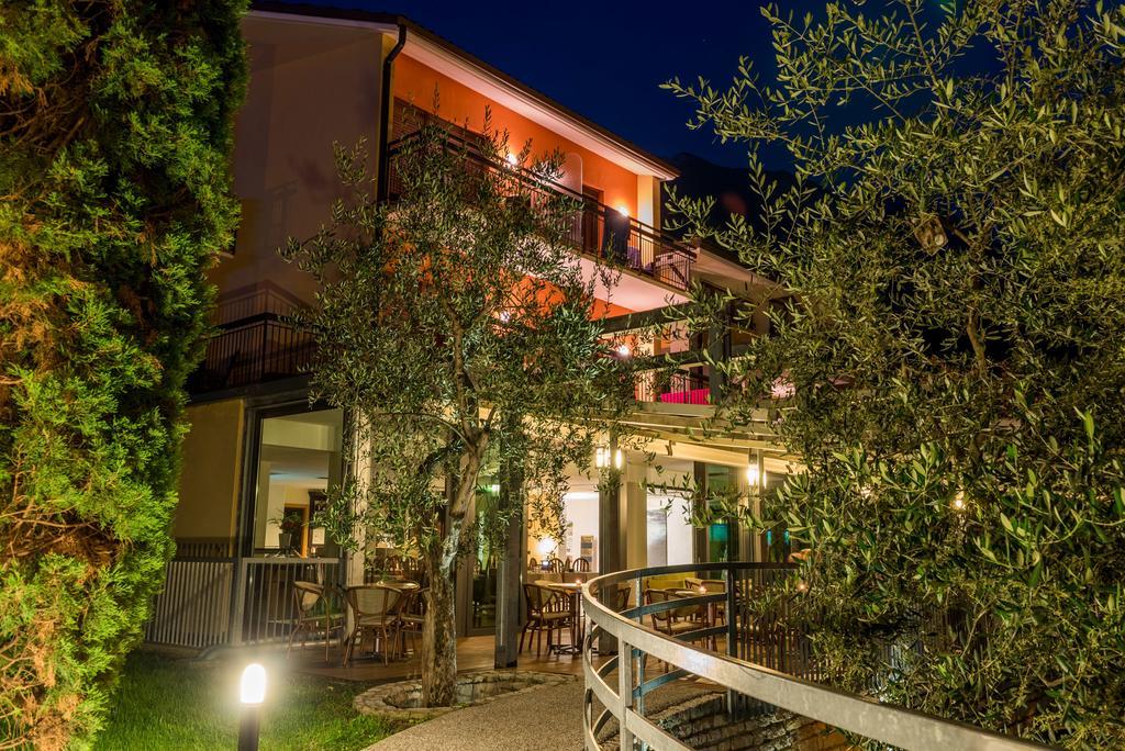 Hotel Catullo Malcesine Kültér fotó